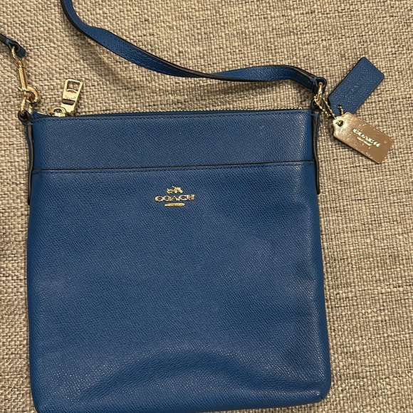Coach crossbody bag - Picture 2 of 3